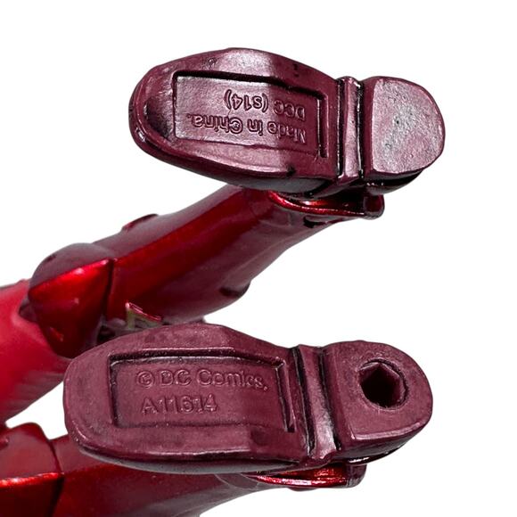 DC Comics Red Hood and the Outlaws Arsenal Action Figure Loose 6" Collectible - Picture 4 of 5